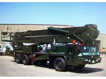 2001 CONDOR 125S LIFT BOOM