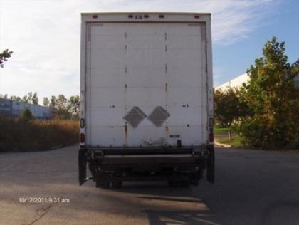 2005 KENWORTH T300 3