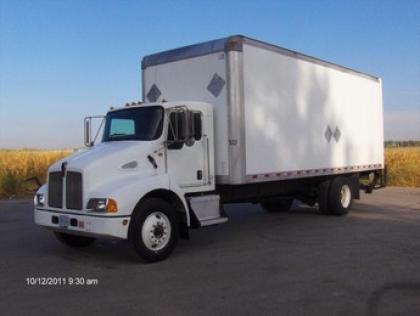 2005 KENWORTH T300 6
