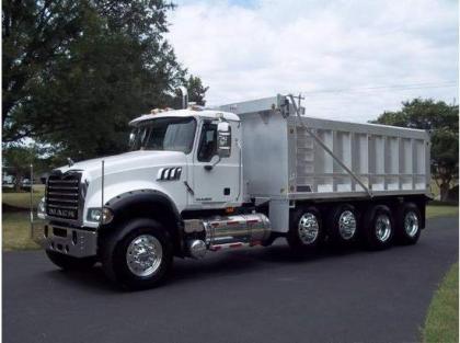 2009 MACK GRANITE GU713 TRUCK