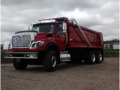 2013 INTERNATIONAL 7600 TRUCK